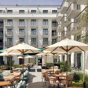 Schwan Locke Hotel München